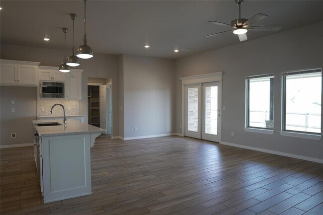 Building Photo - 5216 Bing Cir