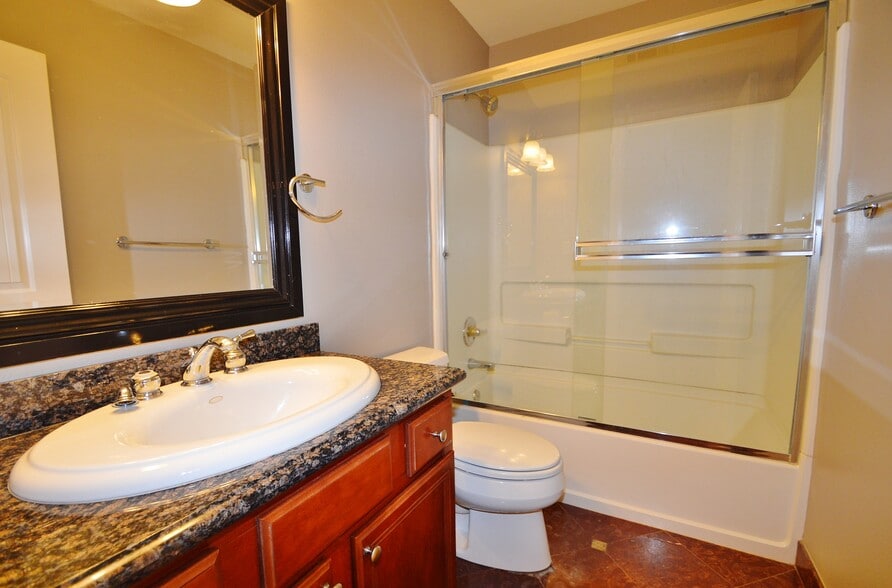 Building Photo - 6377 Ebensburg Lane