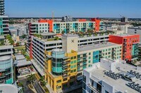 Building Photo - 1120 E Kennedy Blvd