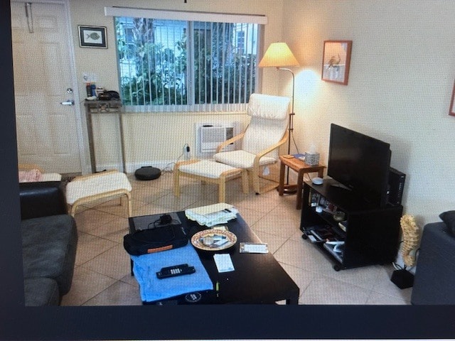 Building Photo - 4201 Bougainvilla Dr