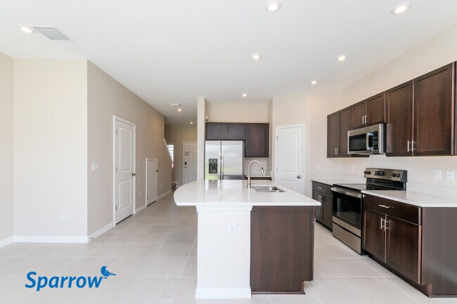 Building Photo - 6316 Willowside Street