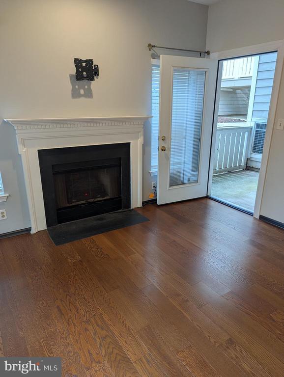Primary Photo - 6011 Rosebud Ln