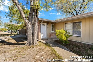 Building Photo - 308 E Cheryl Dr