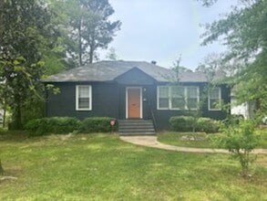 Building Photo - 4833 Churchill Dr