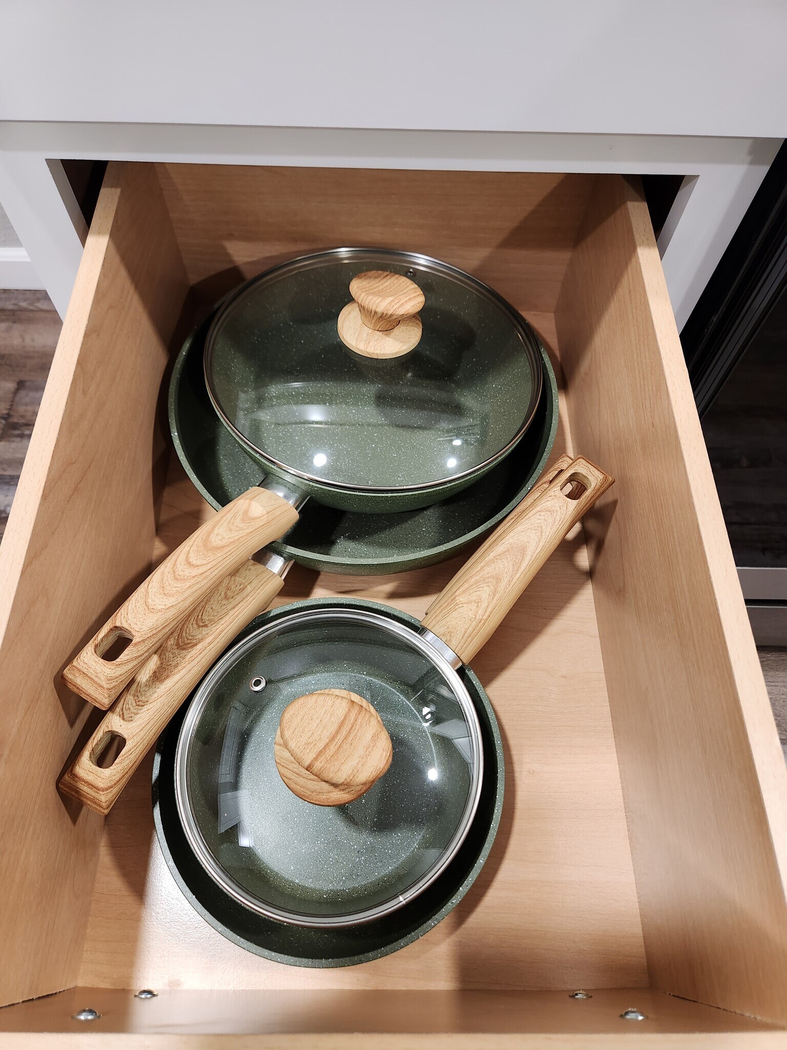 Building Photo - 450 Platt St