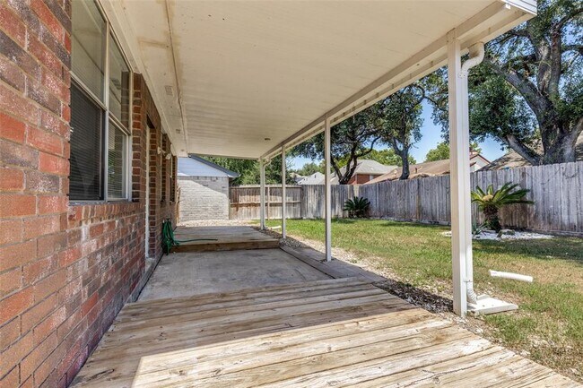 Building Photo - 3012 High Plains Dr