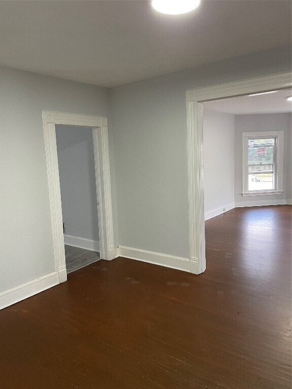 Building Photo - 507 Chenango St