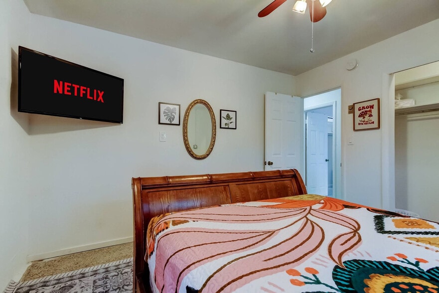 Building Photo - 311 16th Ave