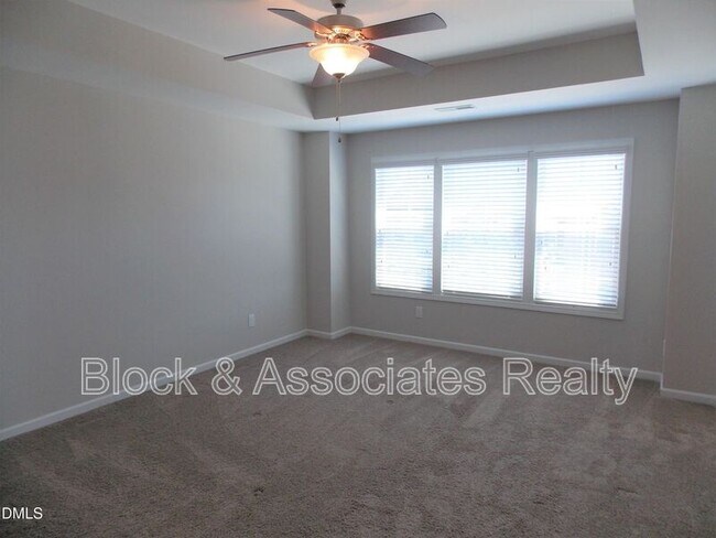 Building Photo - 509 N Tunstall Ave