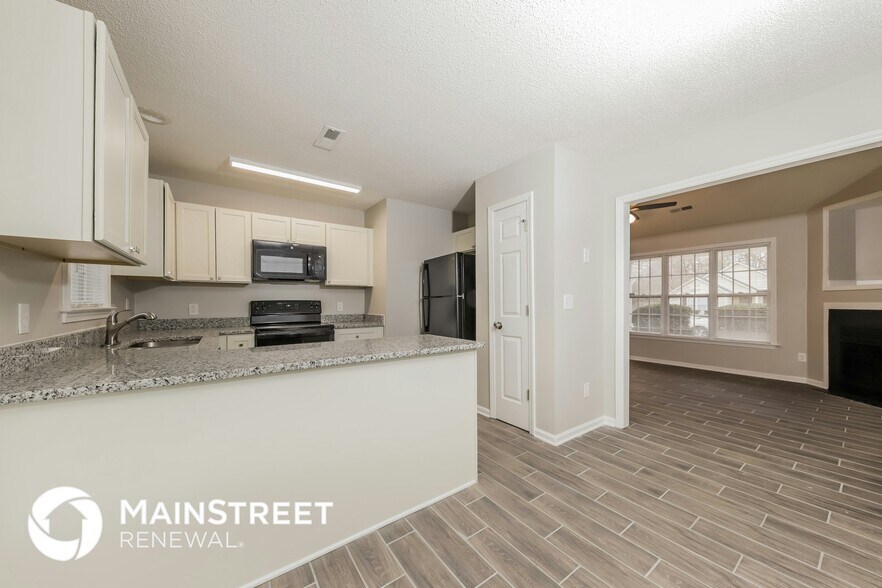 Building Photo - 4008 Cocklereece Dr