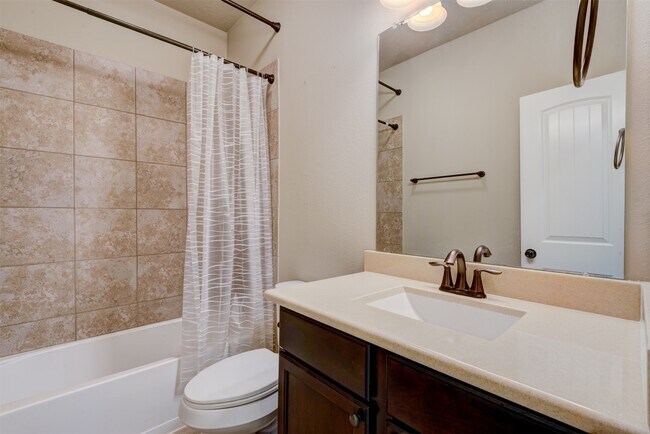 Building Photo - 25151 Alina Ln