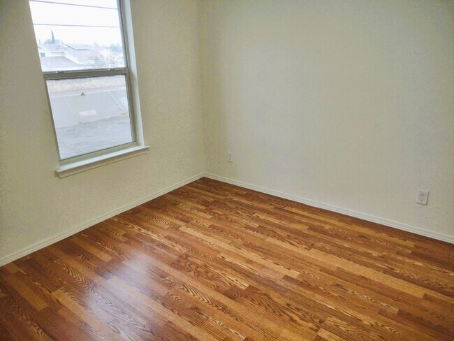 Building Photo - 9488 Landry McKee Ln