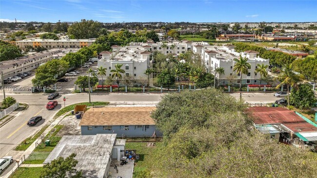 Building Photo - 3291 NW 132nd Terrace