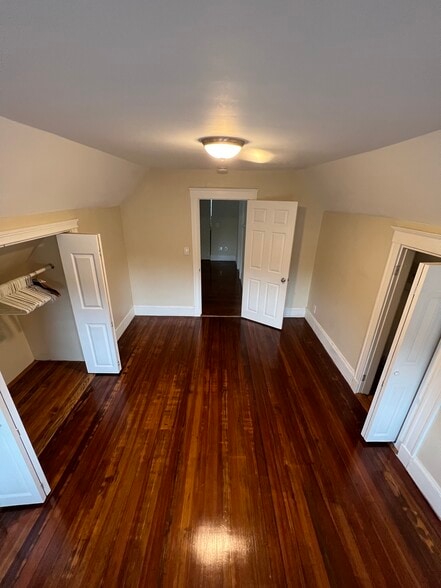 Building Photo - 55 Navarre St