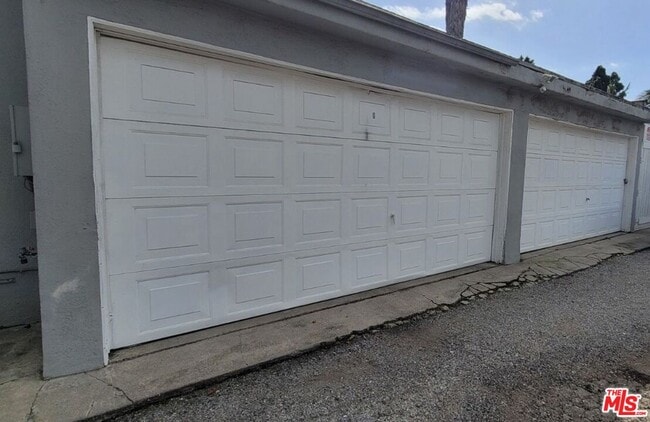 Building Photo - 12219 Ocean Park Blvd