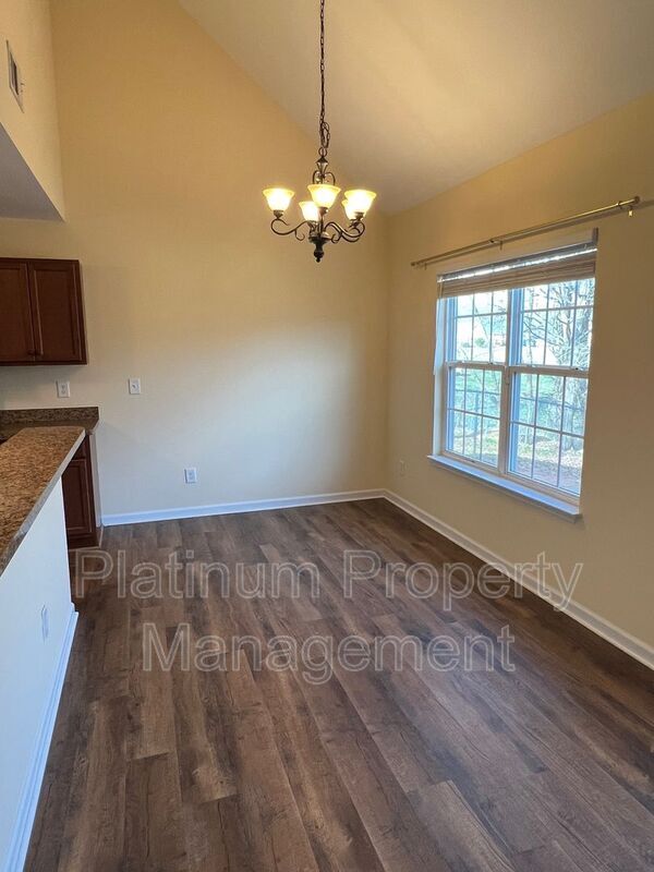 Building Photo - 279 Wahsega Way