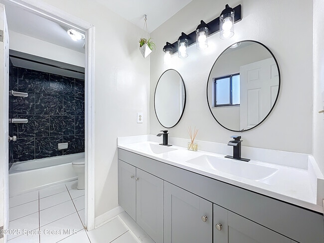 Building Photo - 640 Casa Grande Dr