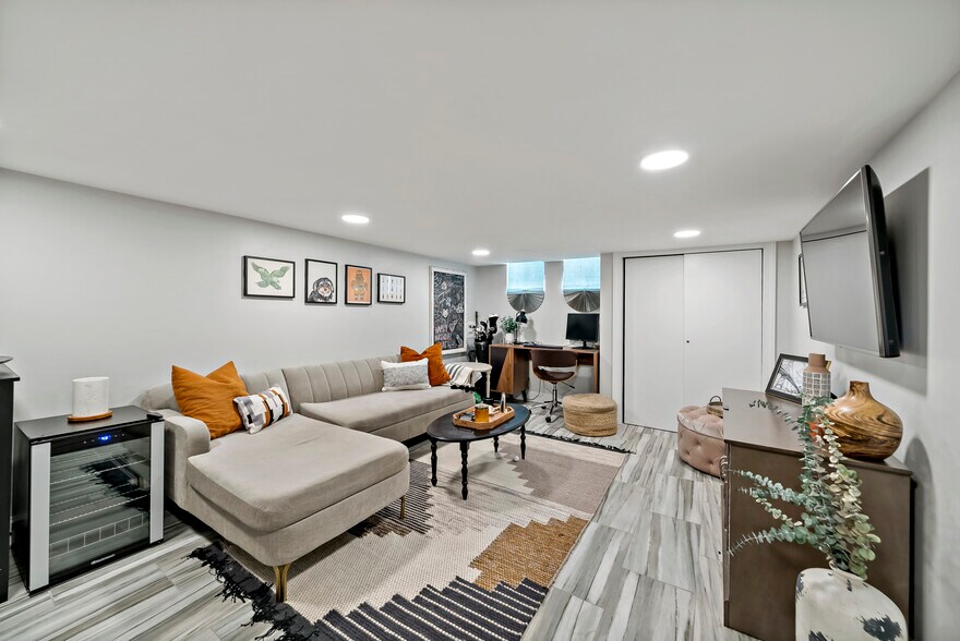 Building Photo - 1225 Tree St