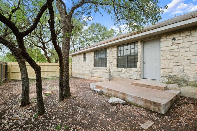 Building Photo - 3801 Foust Trail