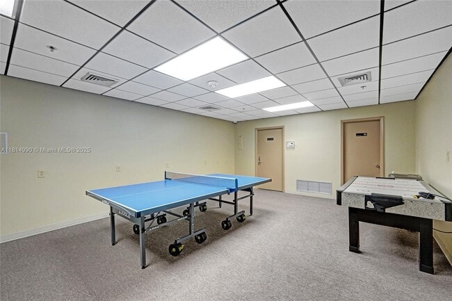 Building Photo - 1201 S Ocean Dr