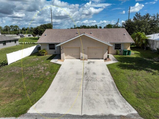 Building Photo - 9216 Anita Ave