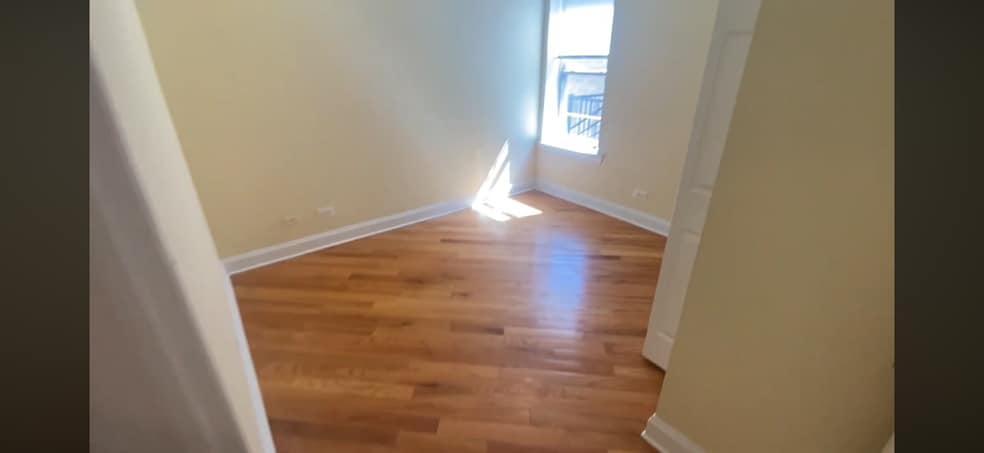 Building Photo - 2248 W Morse Ave