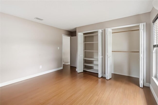 Building Photo - 7832 Barberry Dr