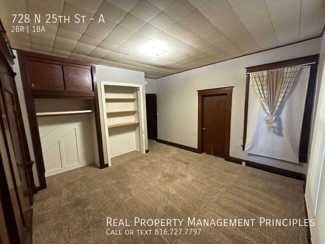 Building Photo - 728 N 25th St