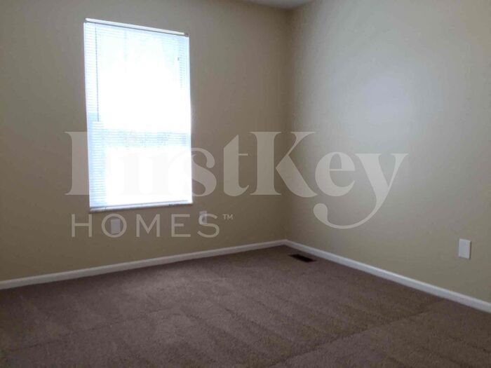 Building Photo - 4261 Timber Valley Dr