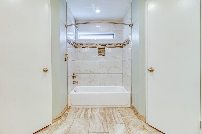 Building Photo - 22438 Coriander Dr