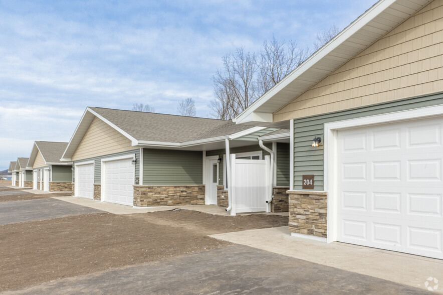 Building Photo - PDC Cottages