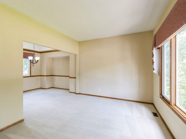 Building Photo - 2212 NW 139th St