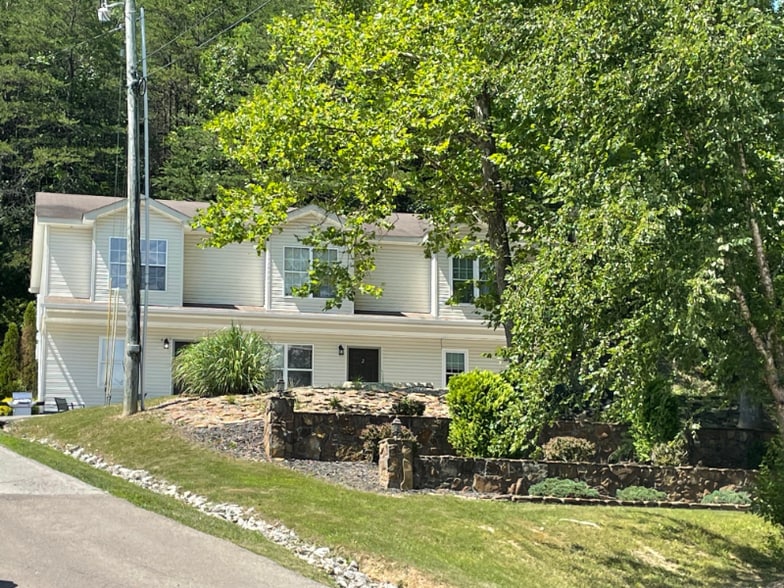 Building Photo - 939 Piedmont St