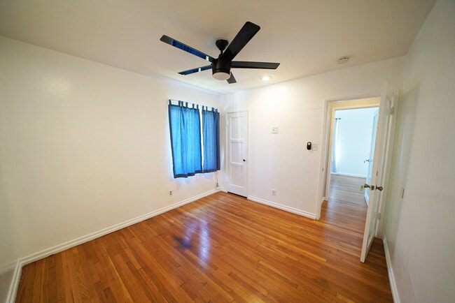 Building Photo - 13719 San Pedro St