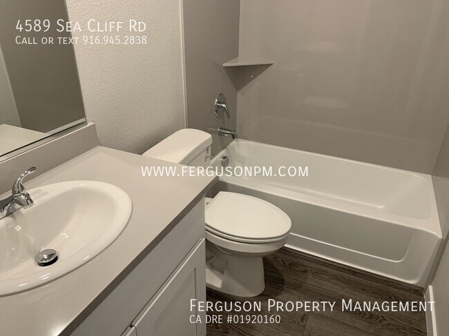 Building Photo - 4589 Sea Cliff Rd