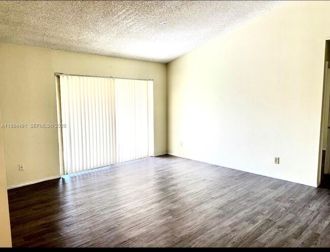 Building Photo - 10521 SW 158th Ct