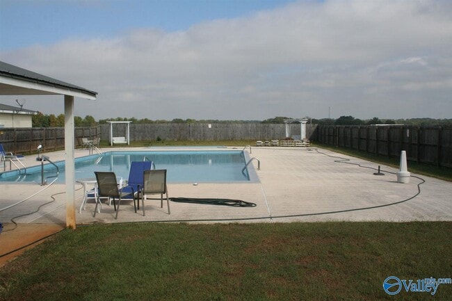 Building Photo - 5361 Bay Village Dr