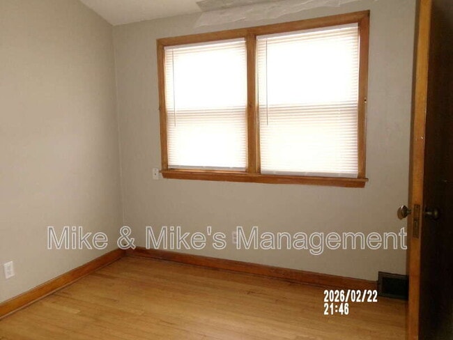 Building Photo - 4479A N 44th St