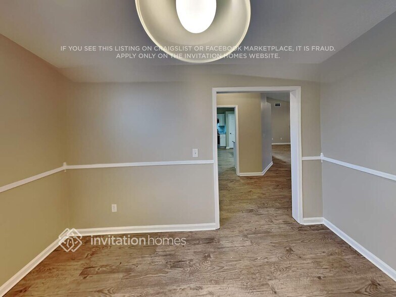 Building Photo - 3618 Pond Ridge Ct E