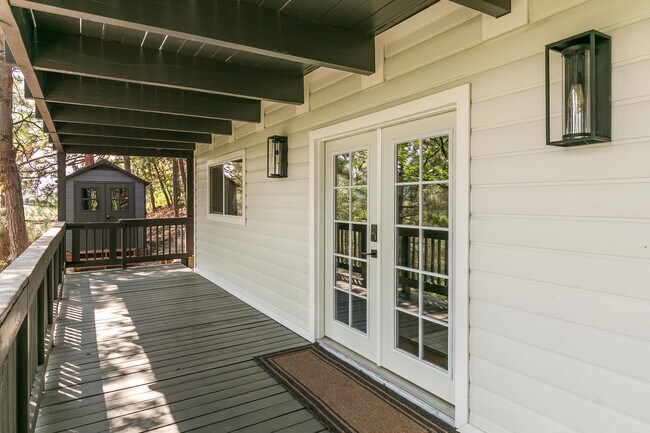 Building Photo - 1239 Portillo Ln