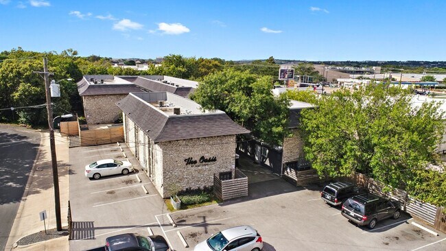 Interior Photo - The Oasis