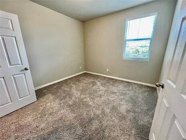 Building Photo - 934 Legacy Winds Way