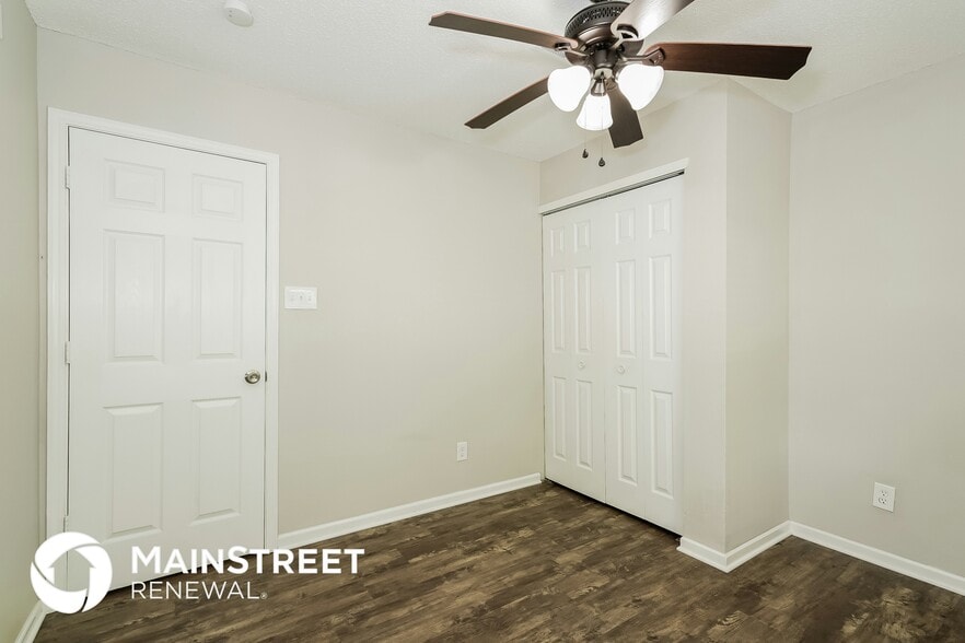 Building Photo - 13066 N Becks Grove Dr