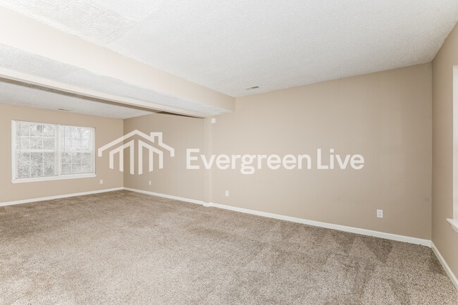 Building Photo - 11359 Shady Hollow Ln