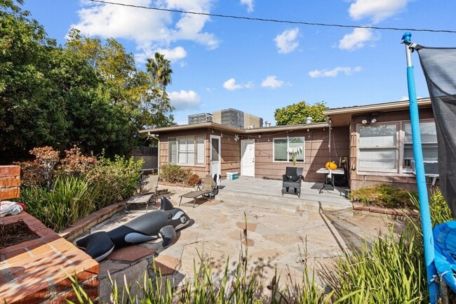 Building Photo - 6241 Mary Lane Drive