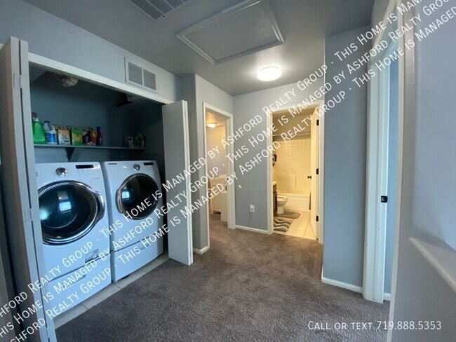 Building Photo - 5241 Mountain Air Cir
