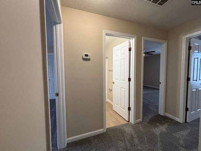 Building Photo - 107 Chapelwood Dr