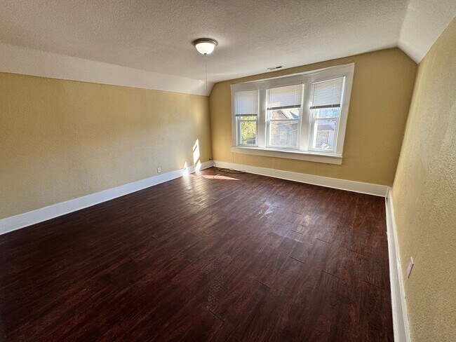 Building Photo - 2807 Chestnut St