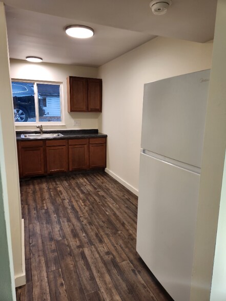 Building Photo - 4707 Kent Rd