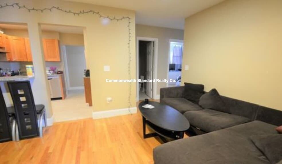 Building Photo - 56 Egmont St